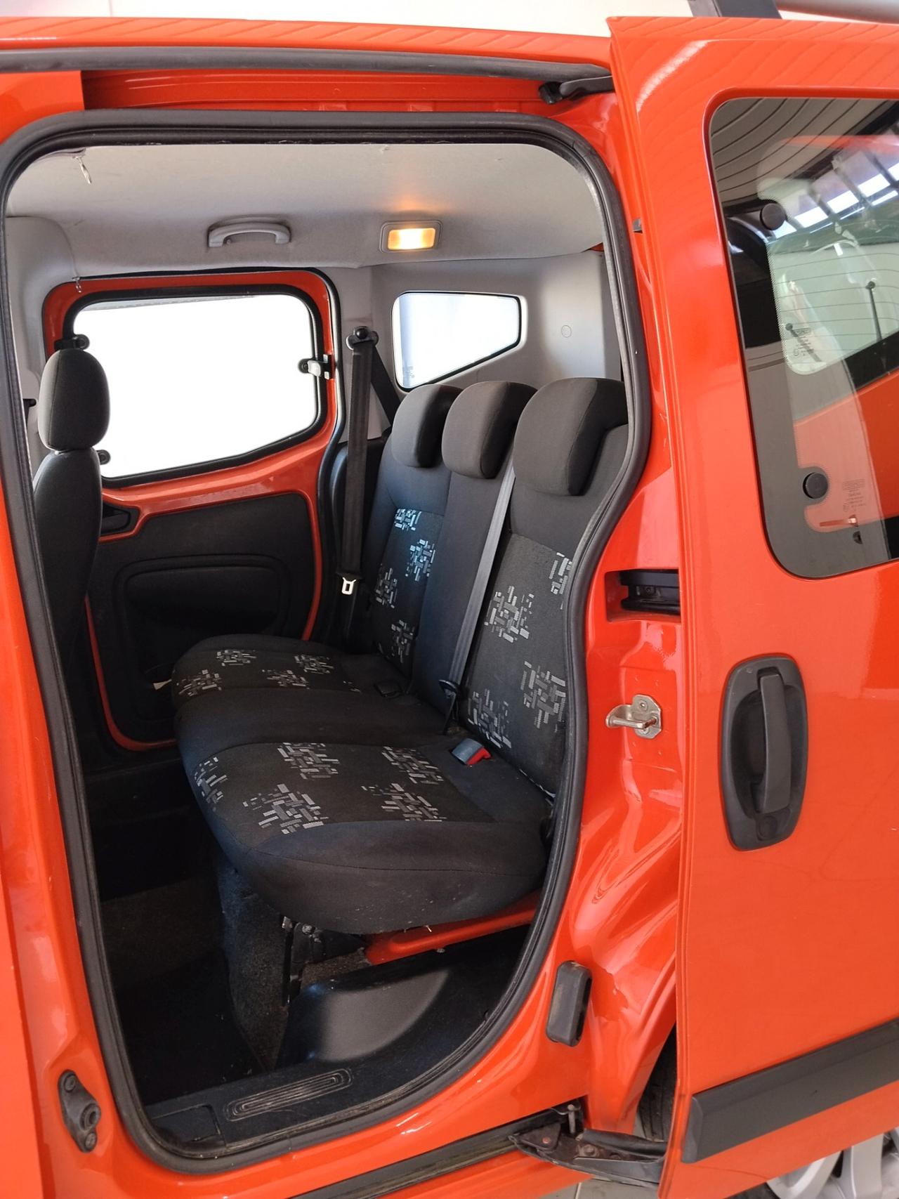 Fiat Qubo 1.4 bnz/ metano 2014 CON GARANZIA