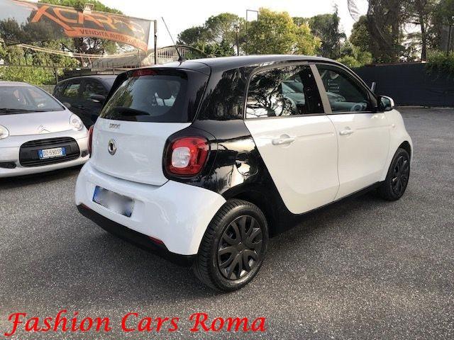 SMART ForFour 70 1.0 Youngster NEOPATENTATI