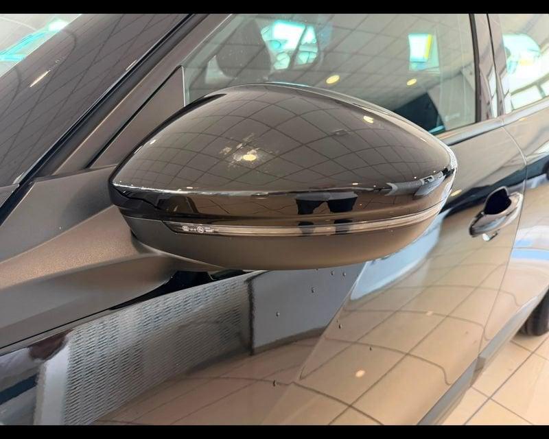 Peugeot 2008 II 2023 1.2 puretech Active s&s 100cv