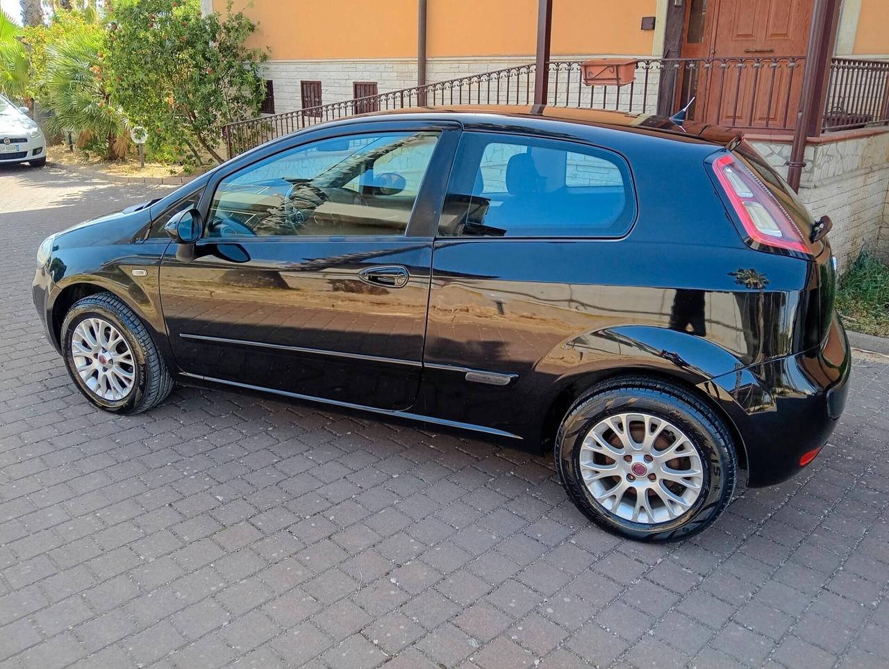 Fiat Punto Evo 1.4 3 porte Dynamic GPL
