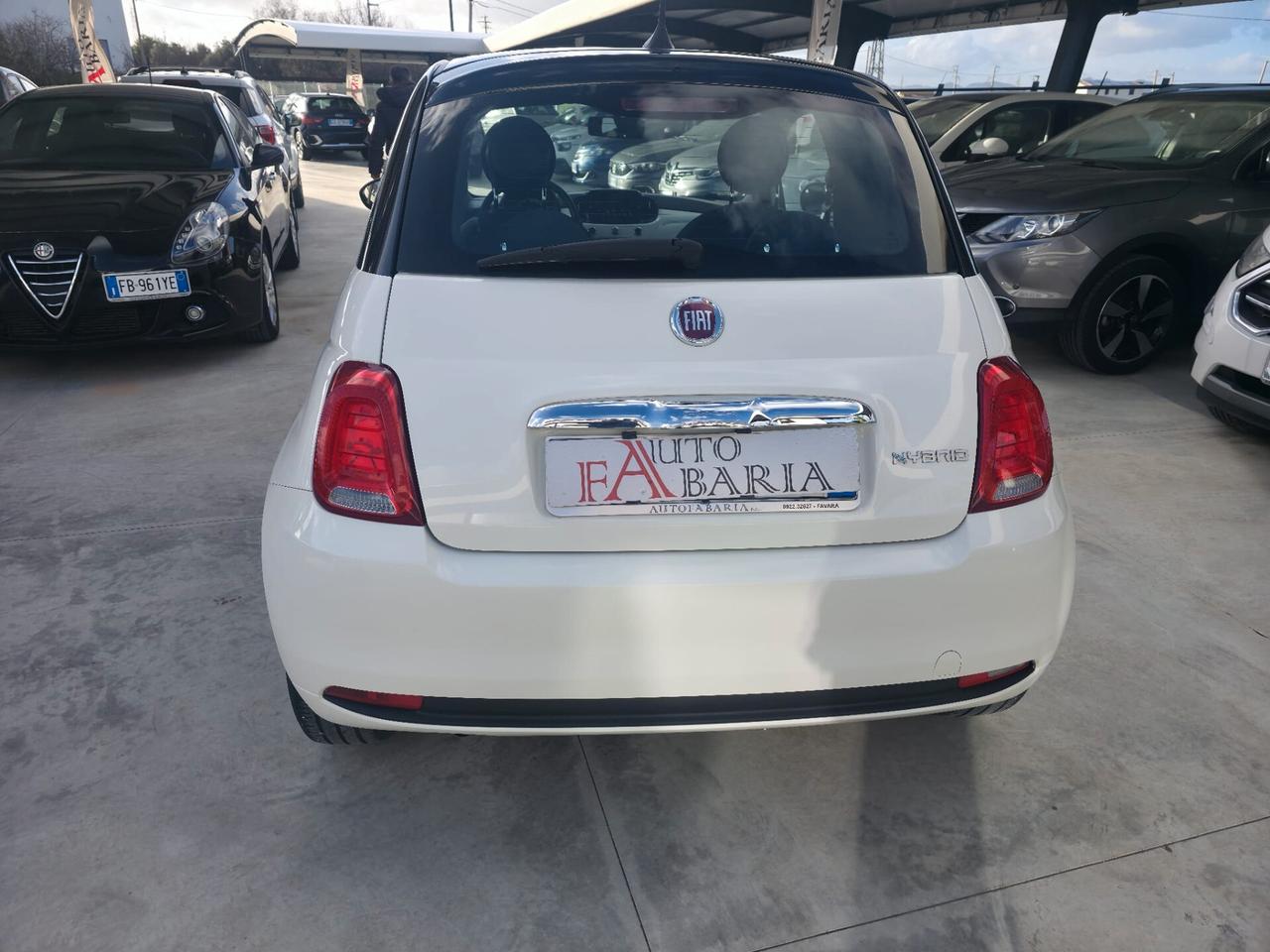 Fiat 500 1.0 Hybrid Red