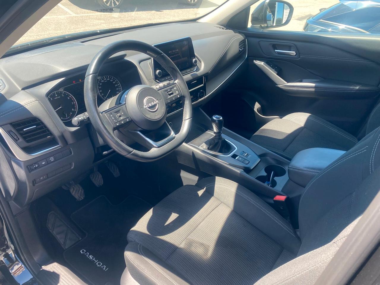Nissan Qashqai MHEV 140 CV Business