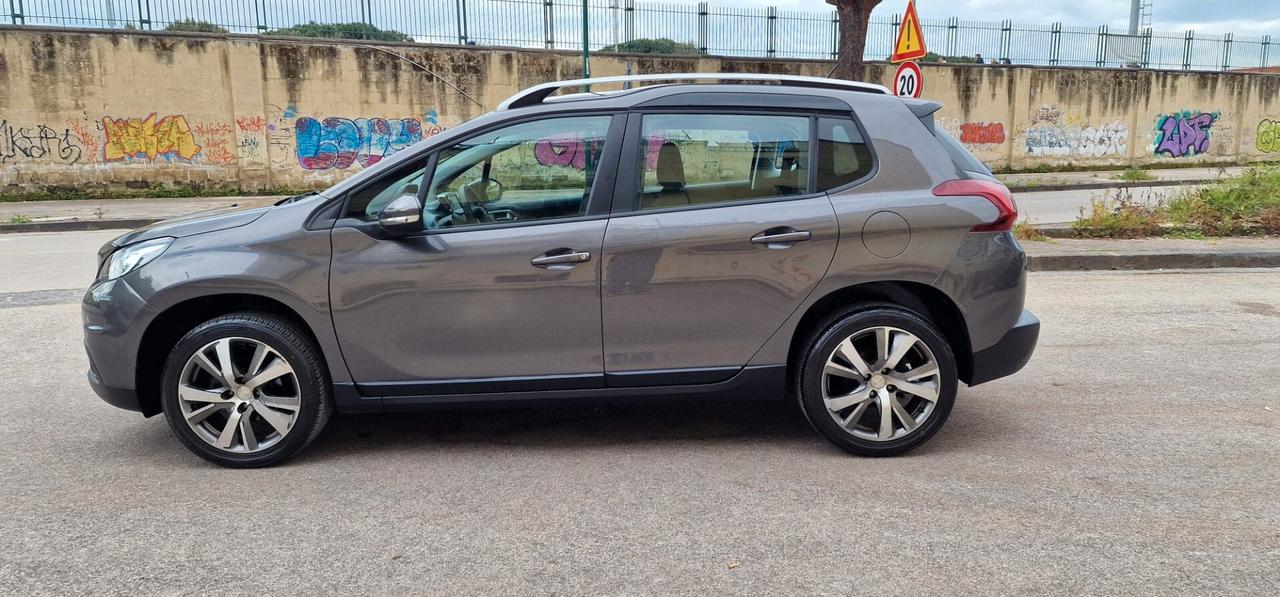 Peugeot 2008 BlueHDi 100CV Allure