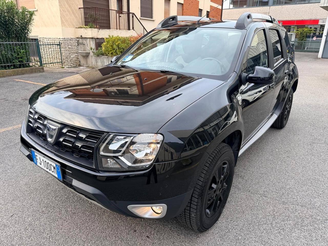 Dacia Duster 1.5 dCi 110 CV S&S 4x2 "Black Shadow" ***NAVIGATORE***