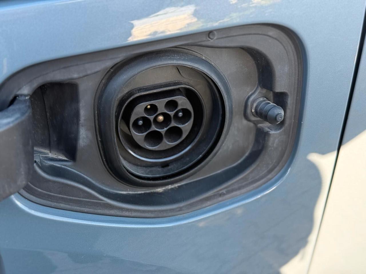 Volvo XC40 T4 Recharge Plug-in Hybrid 211cv Essential
