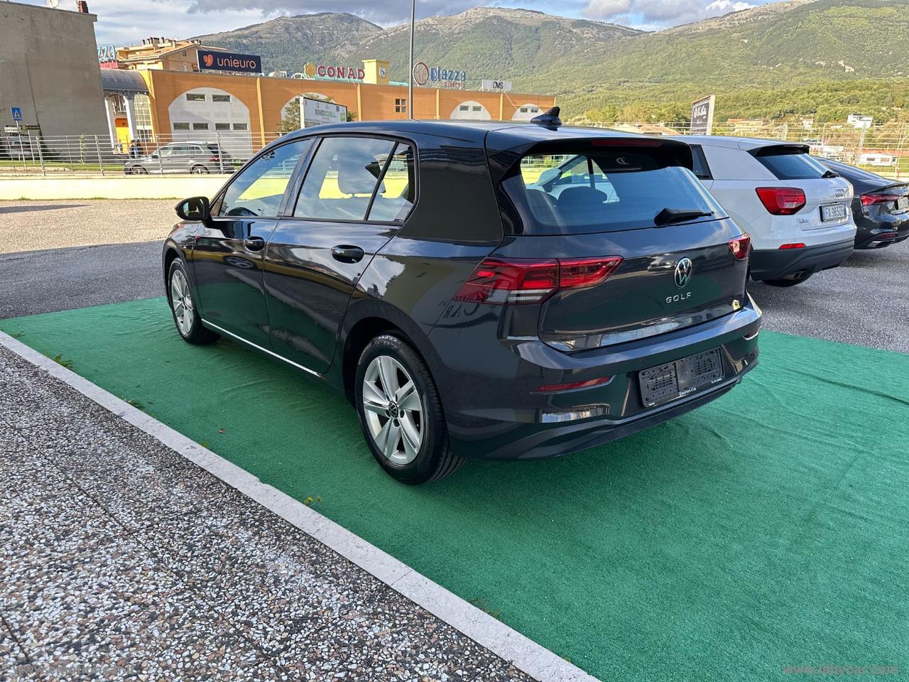 VOLKSWAGEN Golf 1.0 TSI EVO Life - 2021