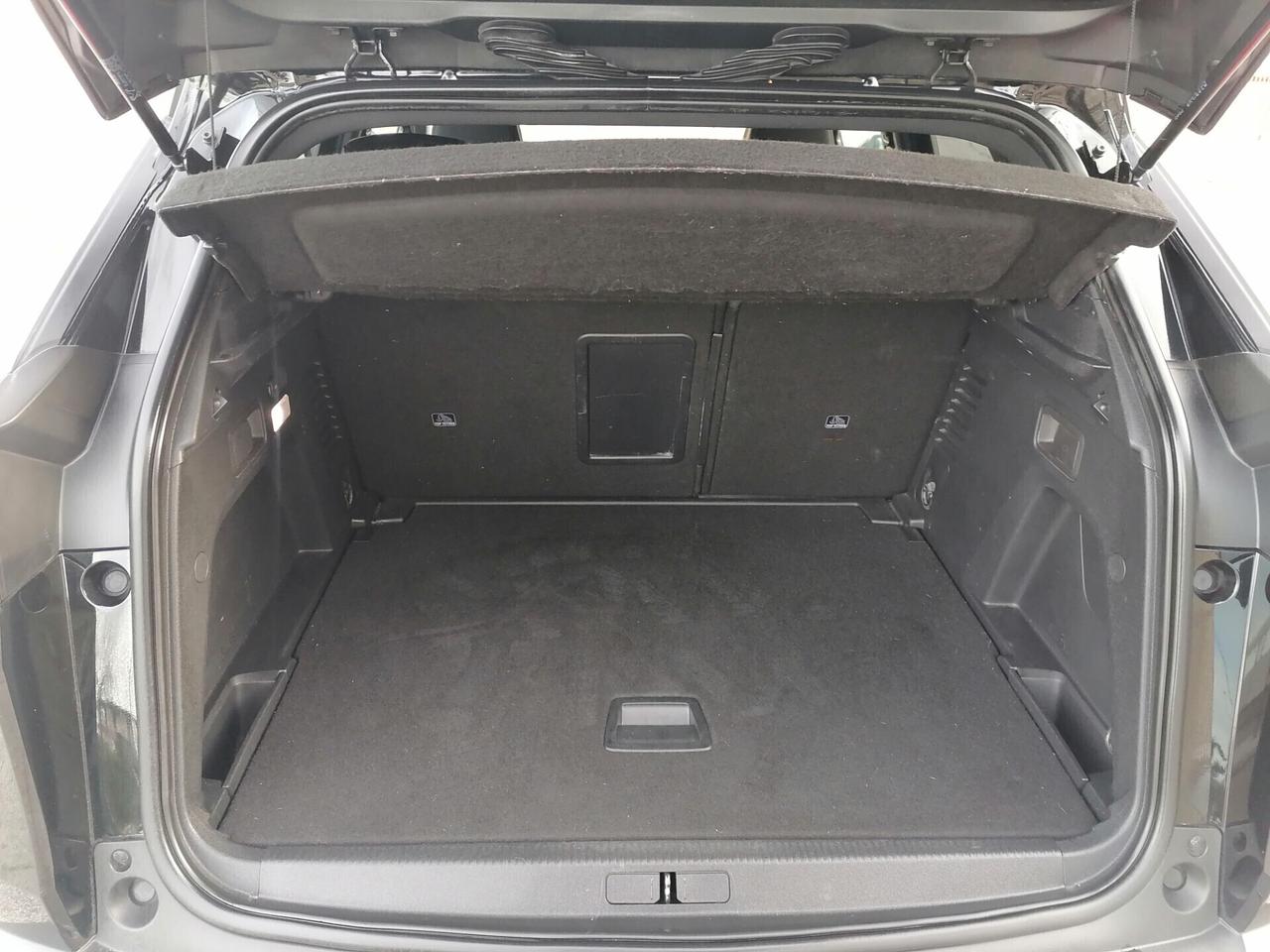 Peugeot 3008 BlueHDi 130cv GT LINE 12/2018