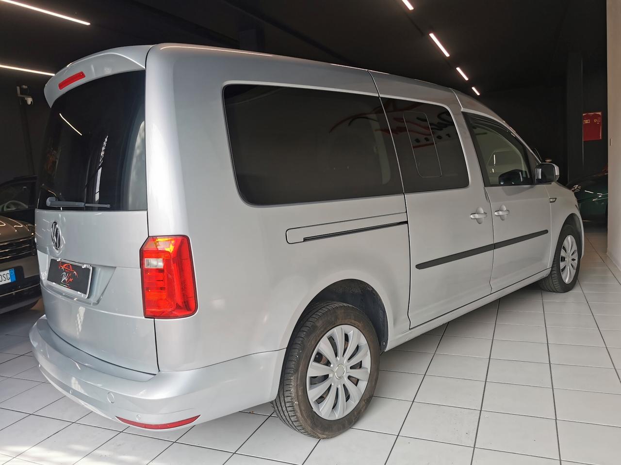 Volkswagen Caddy Pianale Ribassato 2.0 TDI 102 CV Highline Maxi 7 posti