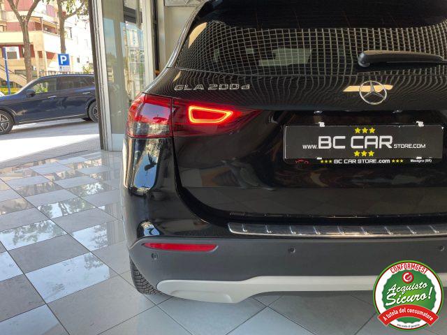 MERCEDES-BENZ GLA 200 d Automatic Business Extra