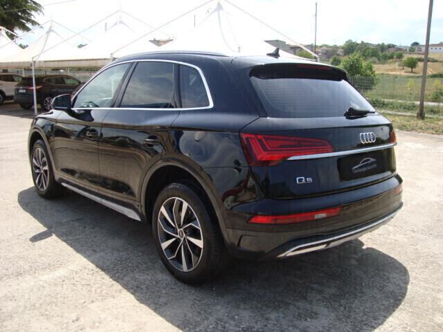 Audi Q5 40 2.0 tdi mhev 204cv Quattro s-tronic 2021