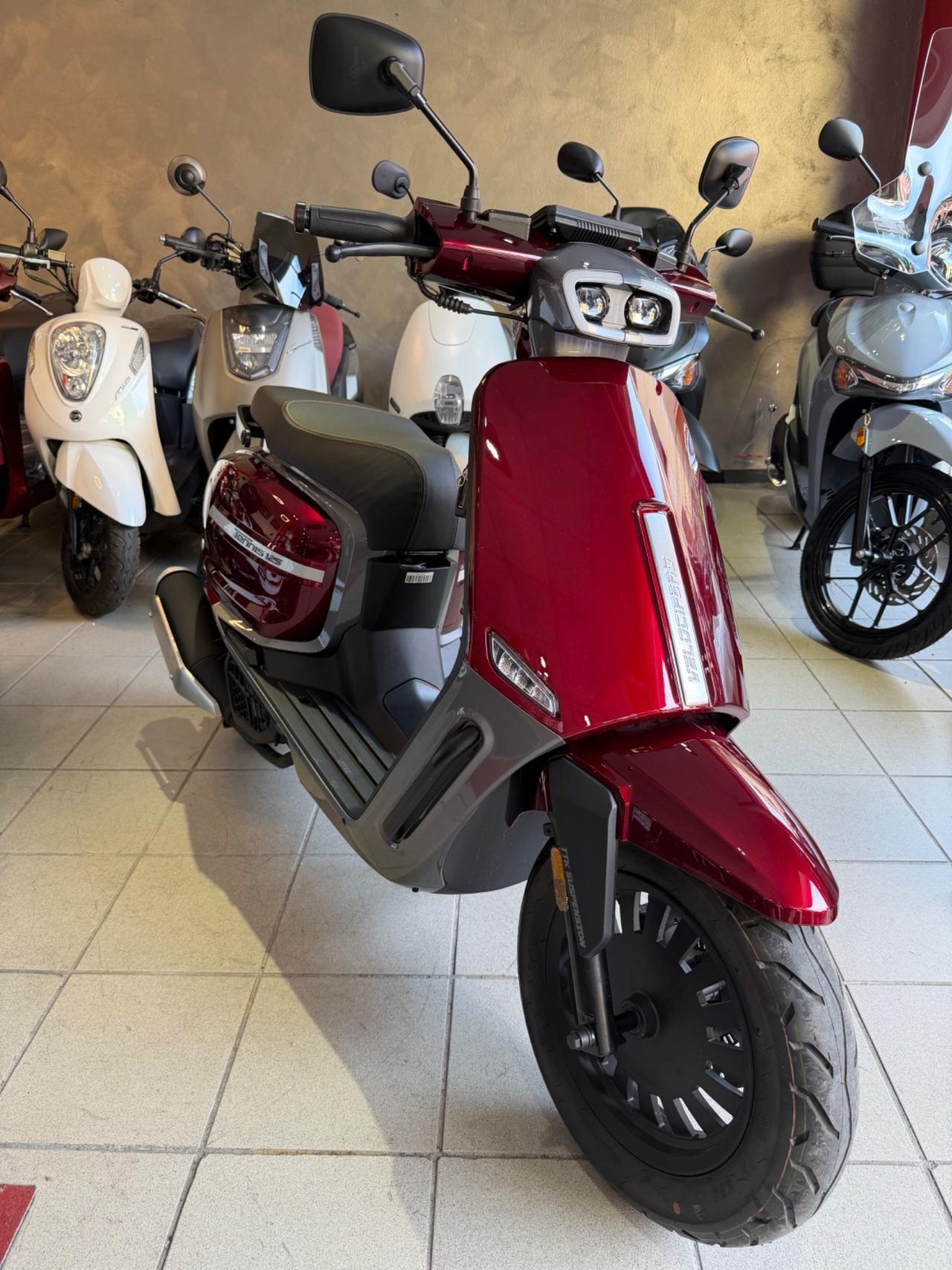 Velocifero TENNIS 125 - KM0