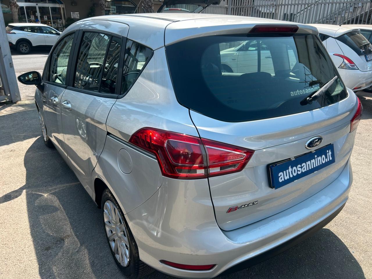 Ford B-Max 1.5 TDCi 95 CV Business Titanium