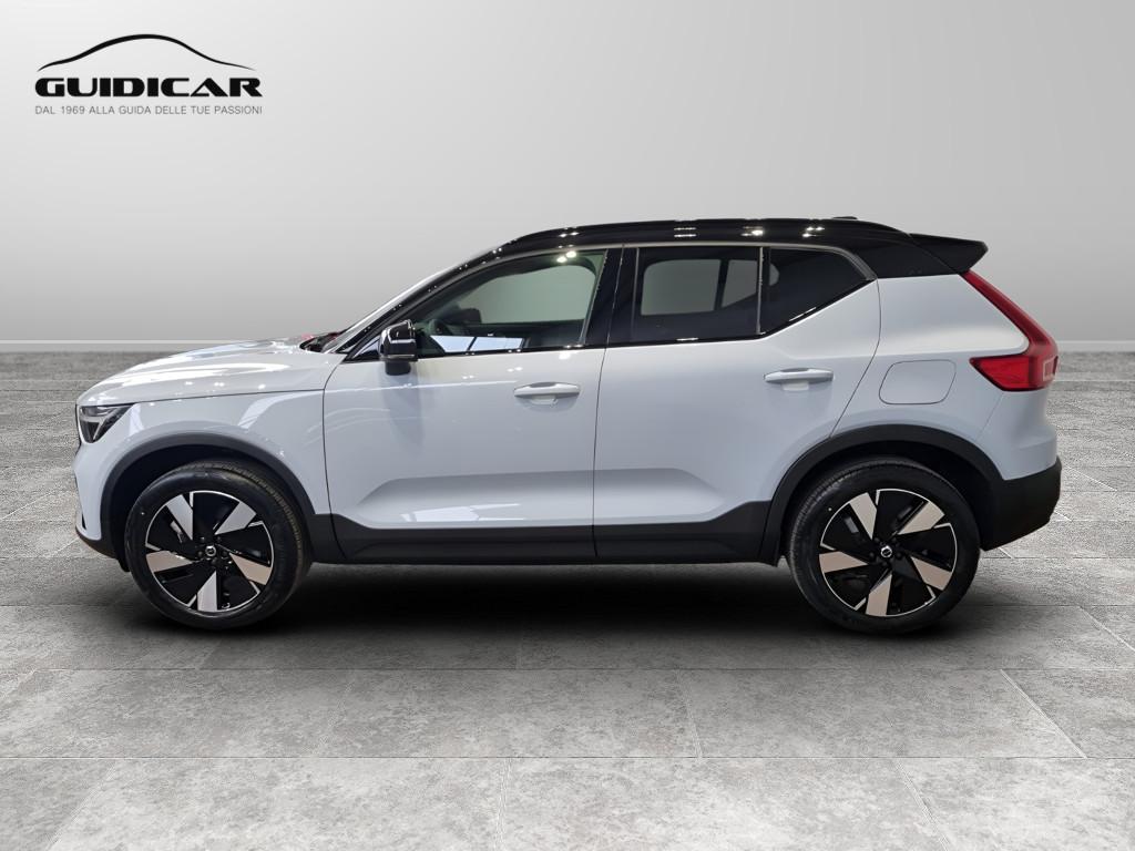 VOLVO XC40 Core Single Motor Extended Range