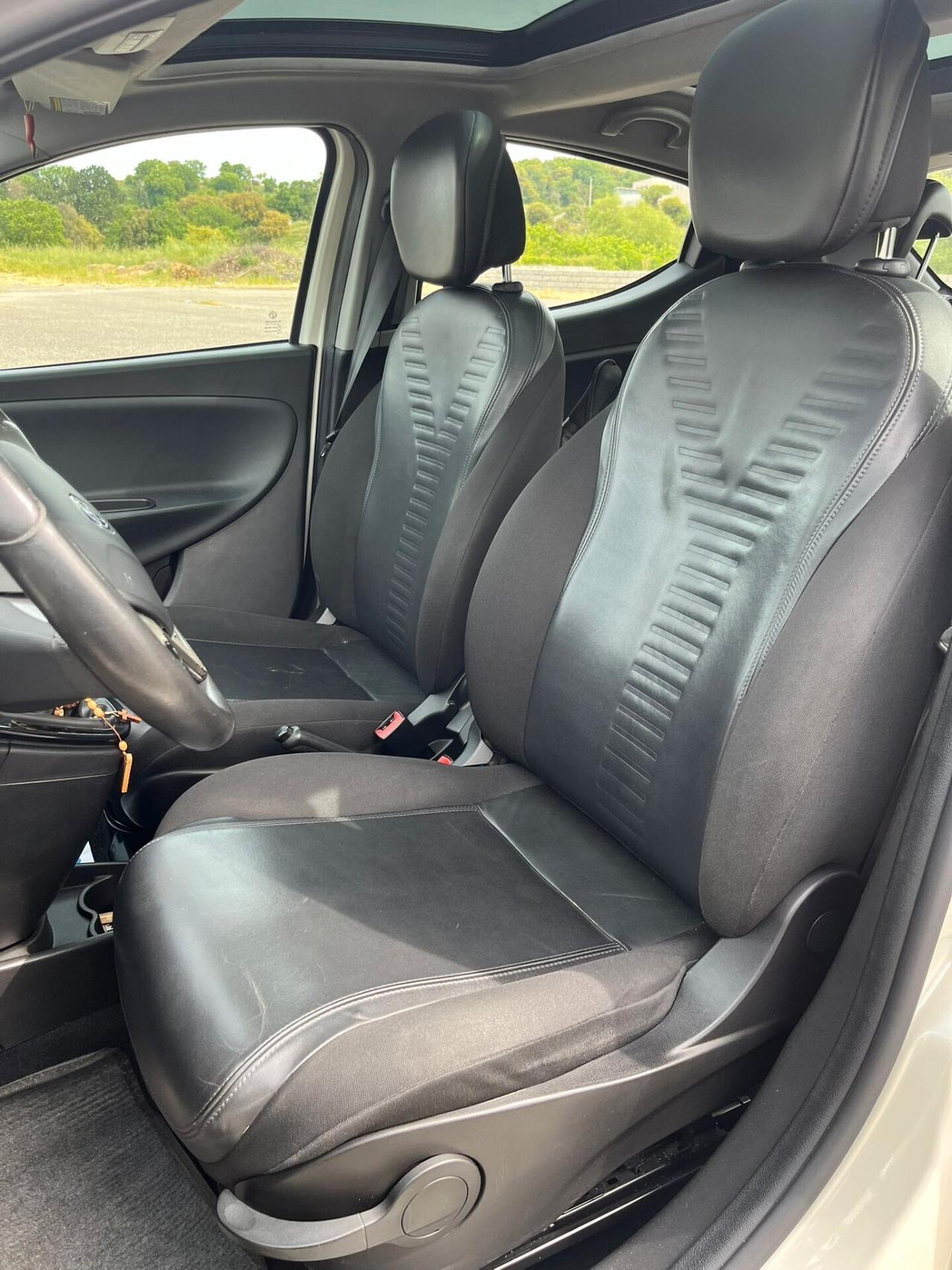 Lancia Ypsilon 1.3 MJT 16V 95 CV 5 porte S&S Platinum