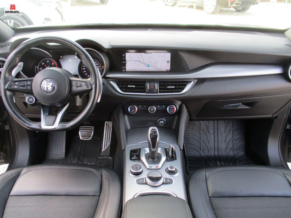 A.R.Stelvio 2.2 T.diesel 190cv AT8 Q4 Exec.-2022