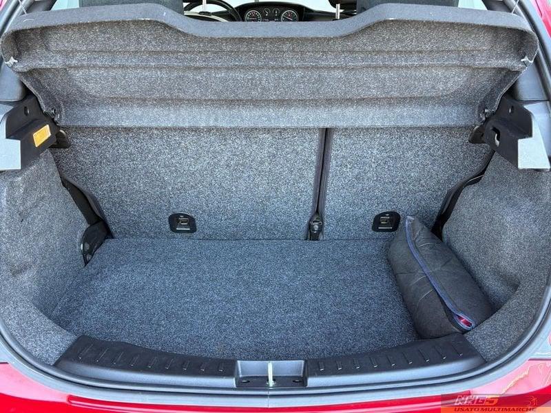 Lancia Ypsilon 1.2 69 CV 5 porte GPL Ecochic Gold