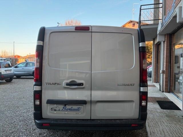 Renault Trafic 1.6 dci 115 CV L1 H1