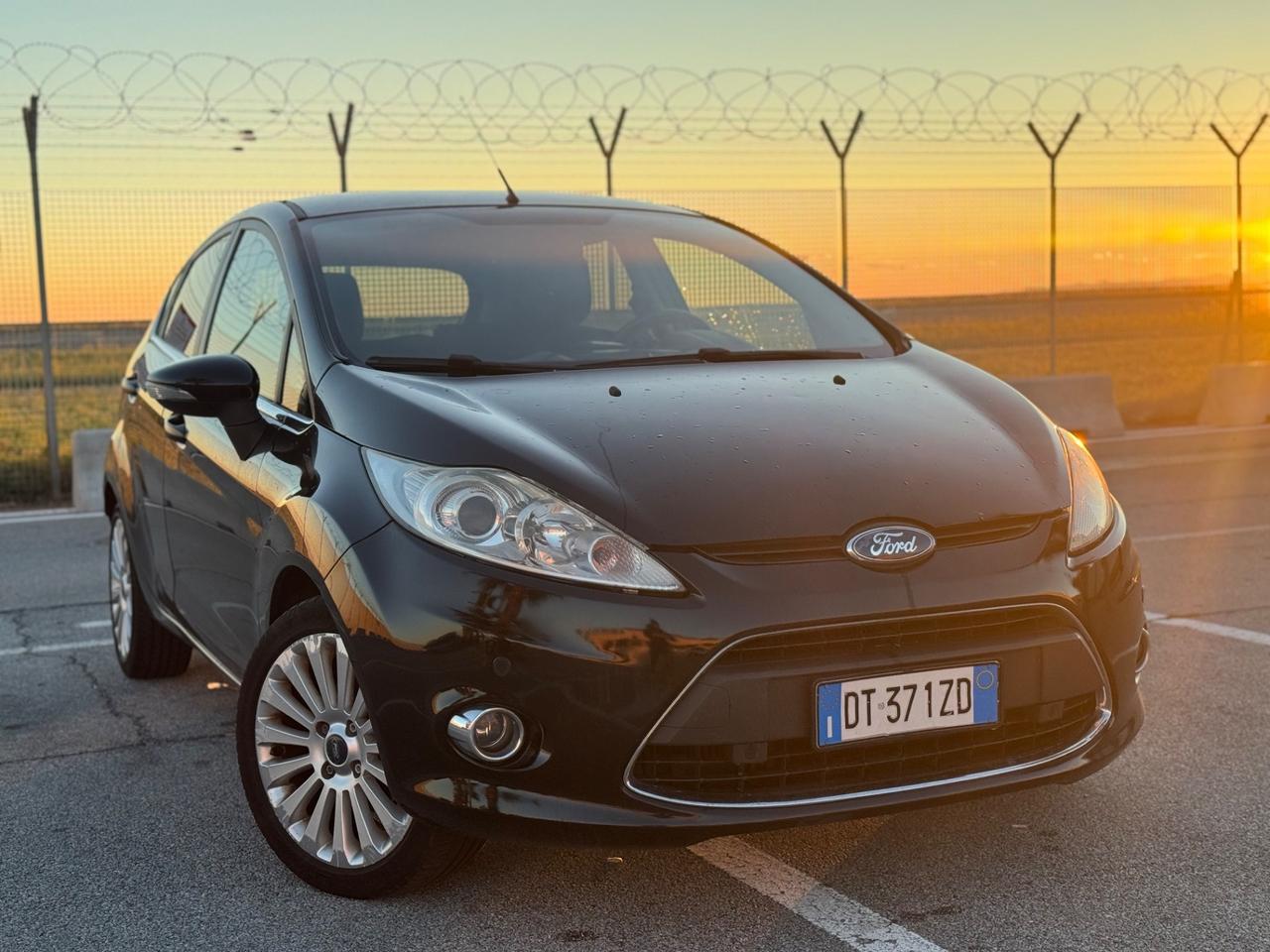 FORD FIESTA 1.6 TDCI 90CV TITANIUM 1 PRO 12 MESI DI GARANZIA