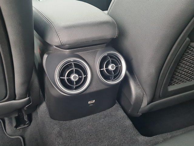 ALFA ROMEO Giulia 2.9 V6 Bi-Turbo AT8 Quadrifoglio