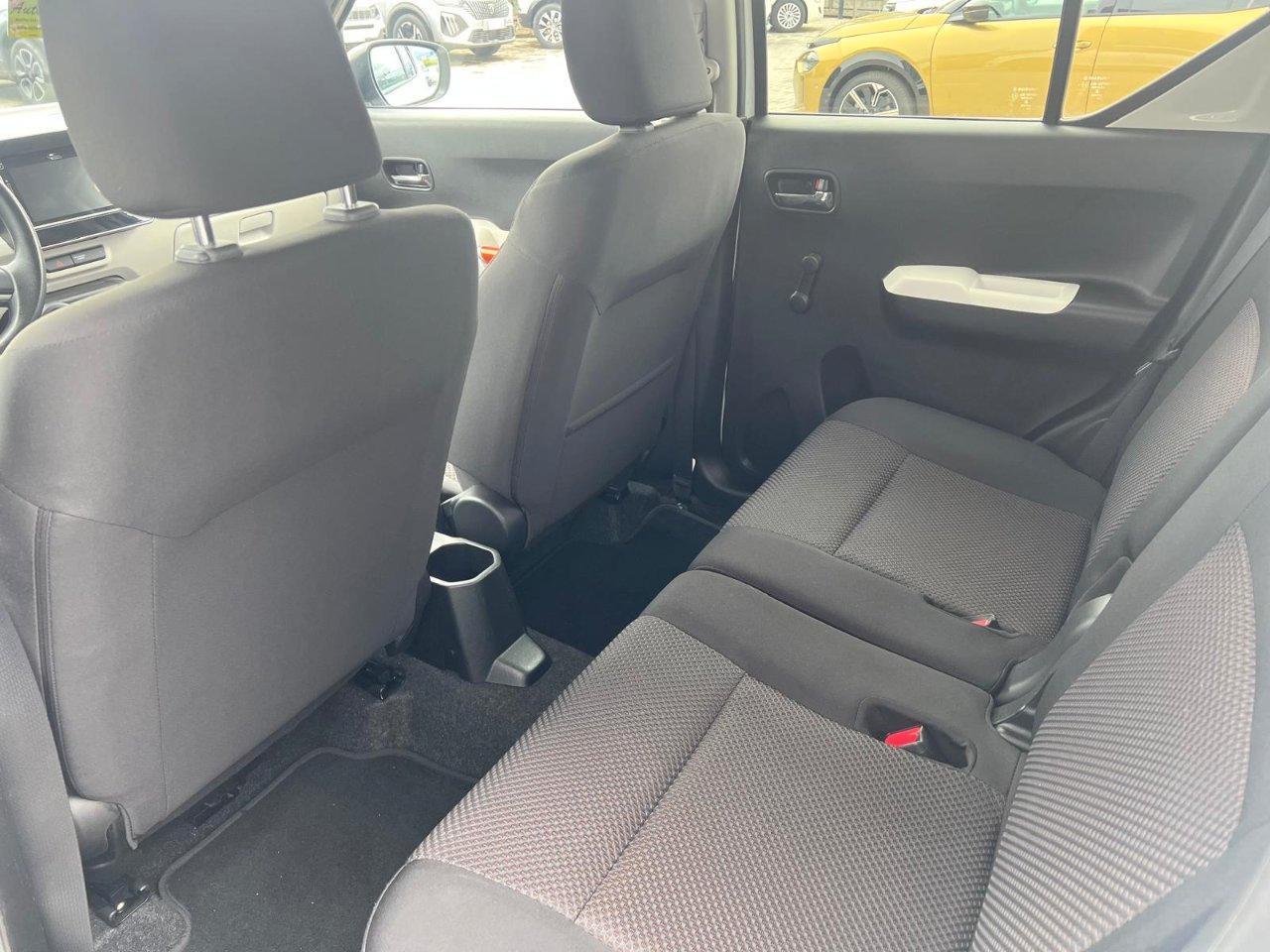 Suzuki Ignis 1.2h Top 2wd