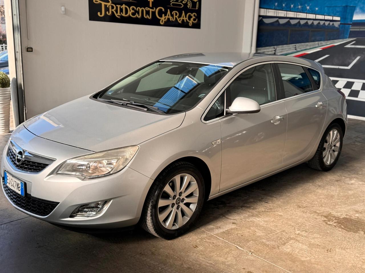 Opel Astra 1.7 CDTI 110CV 5 porte Cosmo