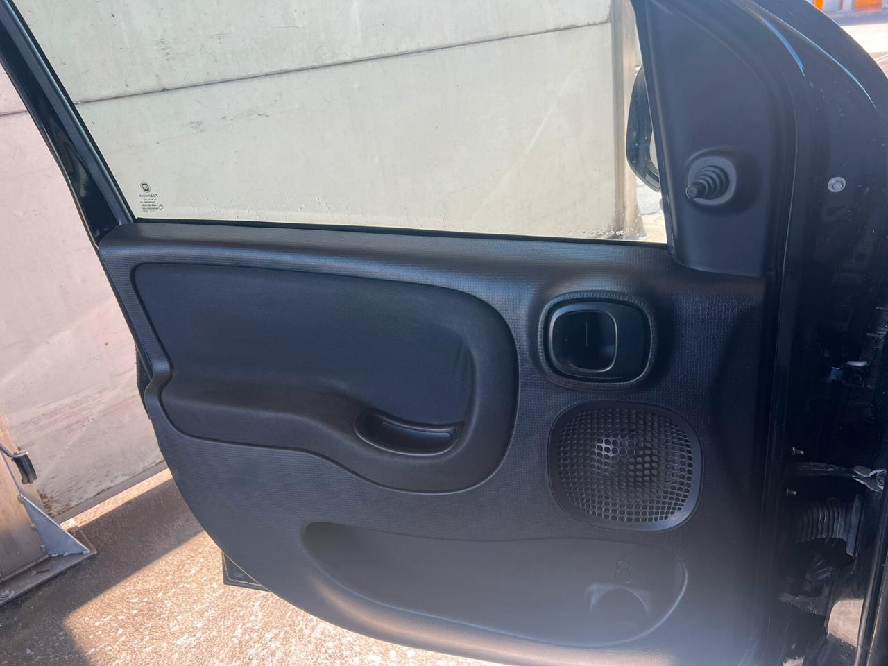 Fiat Panda 1.0 FireFly S&S Hybrid City Cross