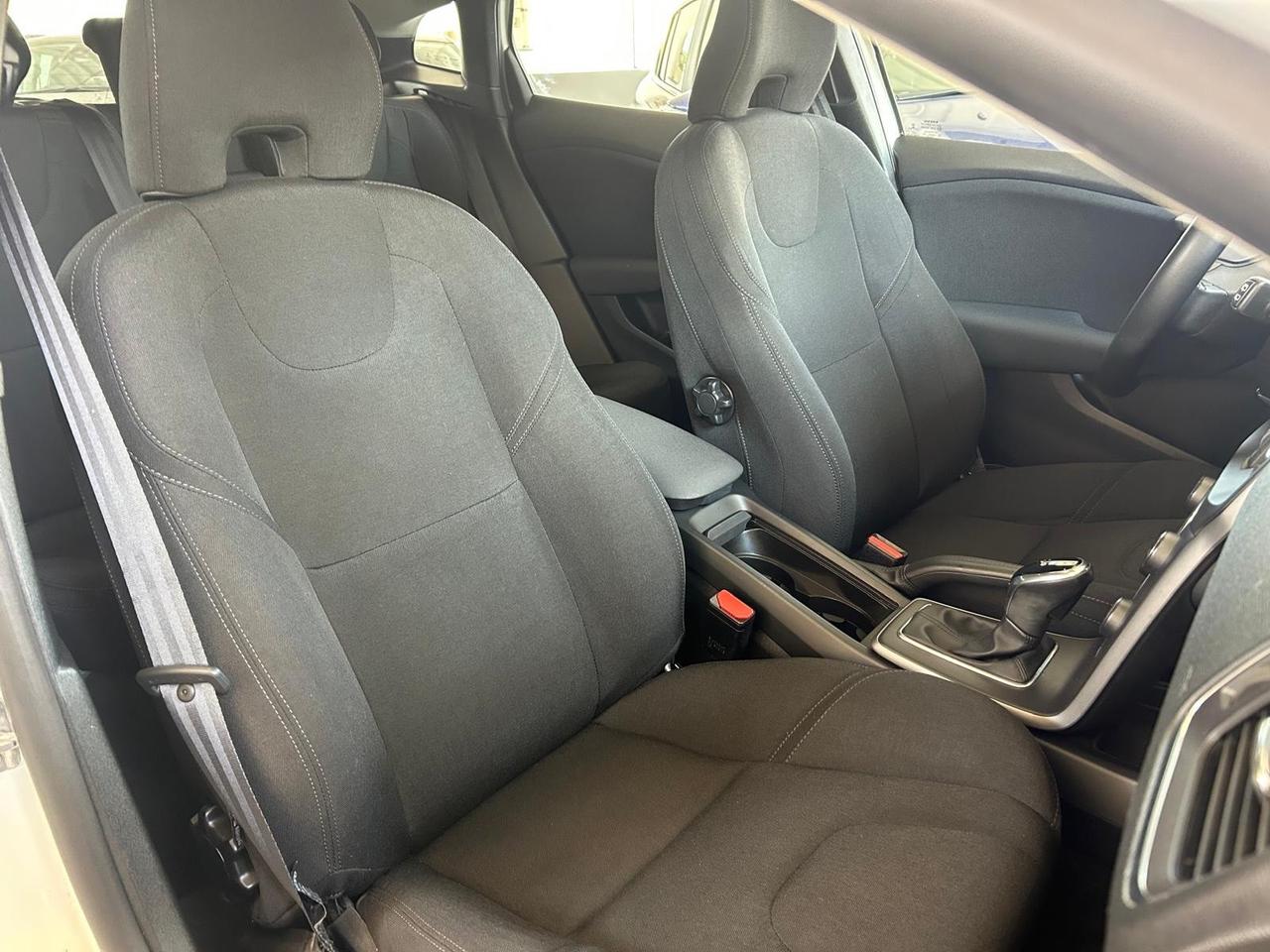 Volvo V40 D2 Geartronic Business