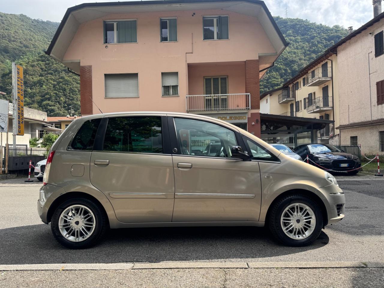 Lancia MUSA 1.4 8V Ecochic (GPL)- CINGHIA GIA' SOSTITUITA - GOMME NUOVE