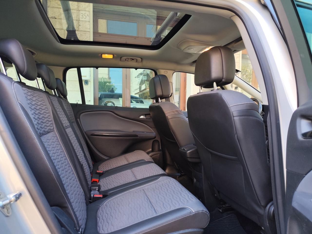 Opel Zafira Tourer 2.0 CDTi 130CV 7 POSTI TETTO