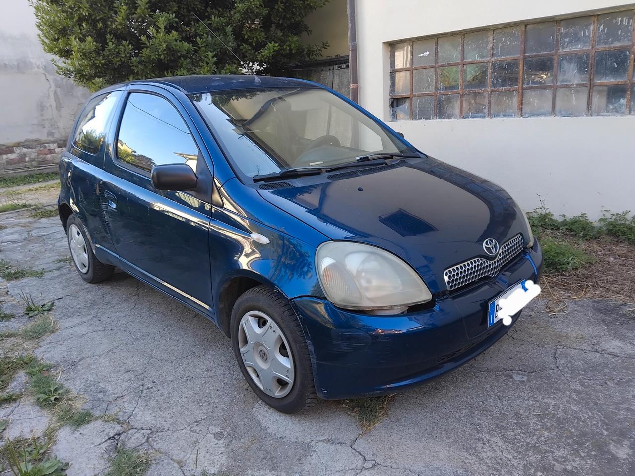 Toyota Yaris 1.4 tdi D-4D cat 3 porte