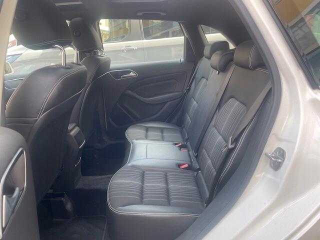Mercedes-benz B 180 B 180 BlueEFFICIENCY Premium