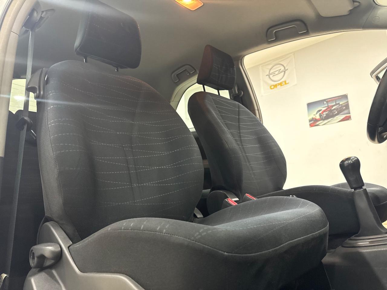 Toyota Yaris 1.0 benzina 140 mila km