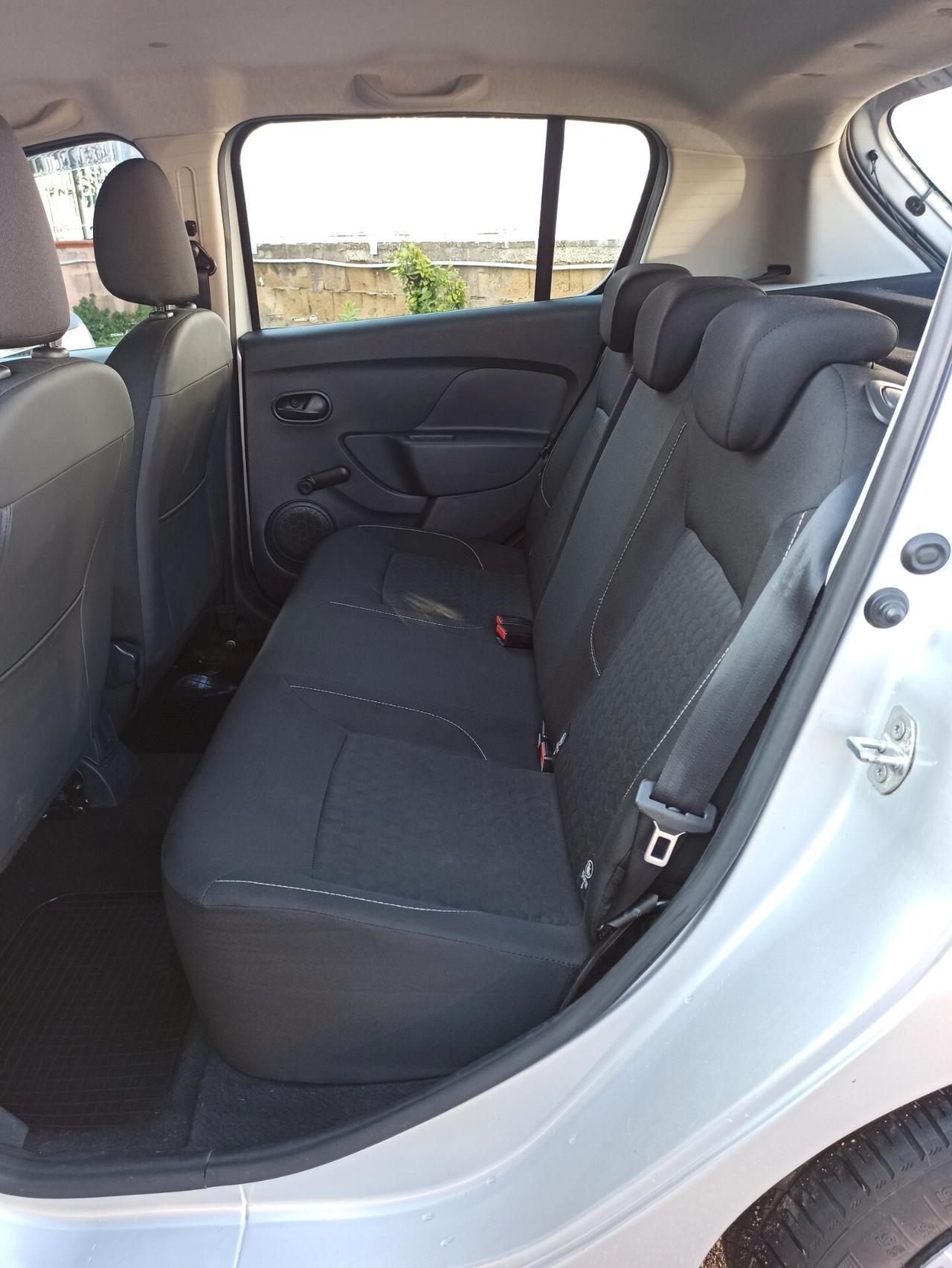 Dacia Sandero 1.5 dCi 8V 75CV Start&Stop Lauréate