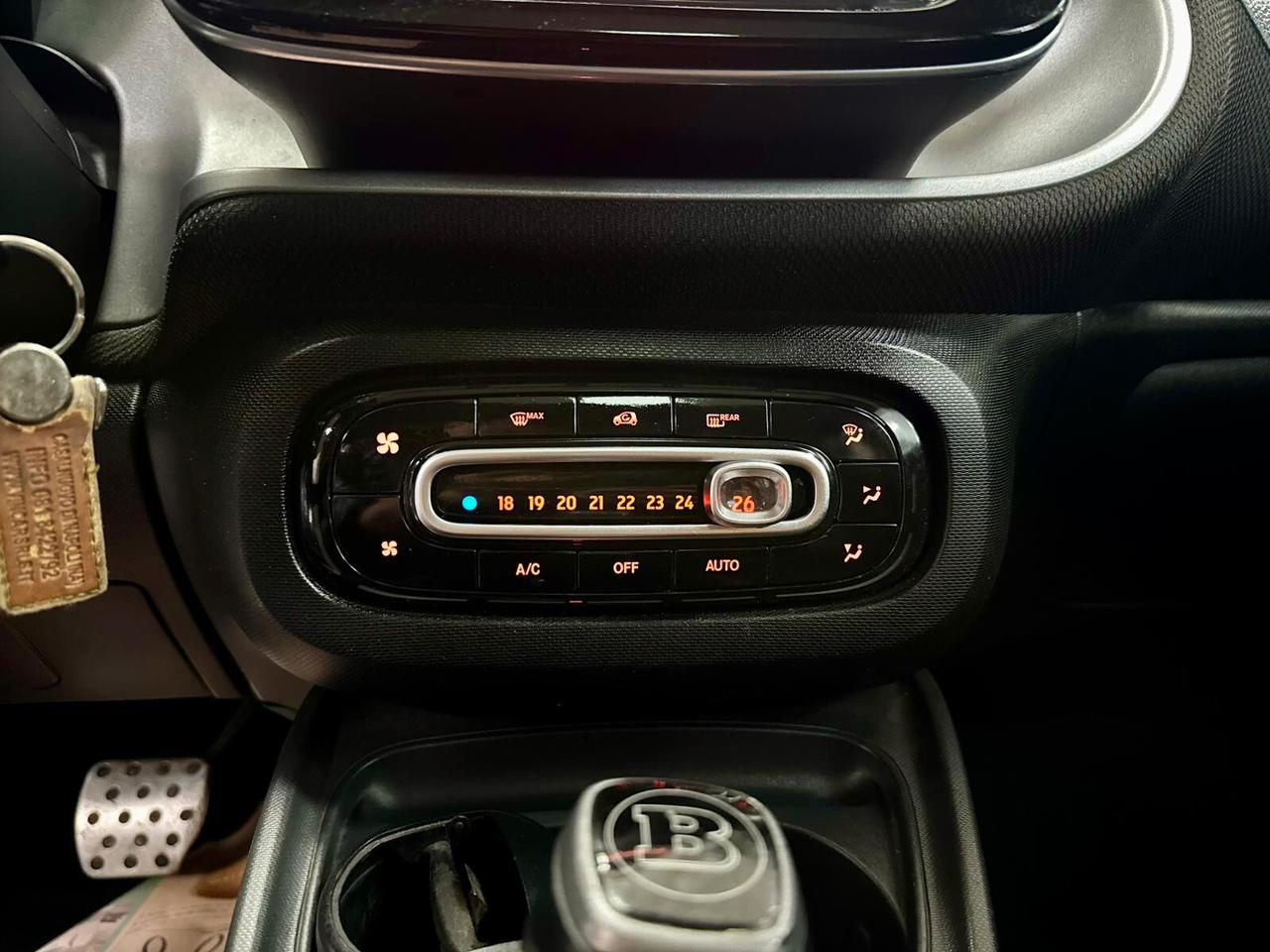 Smart ForFour 1.0 71cv GPL Twinamic Brabus 2017