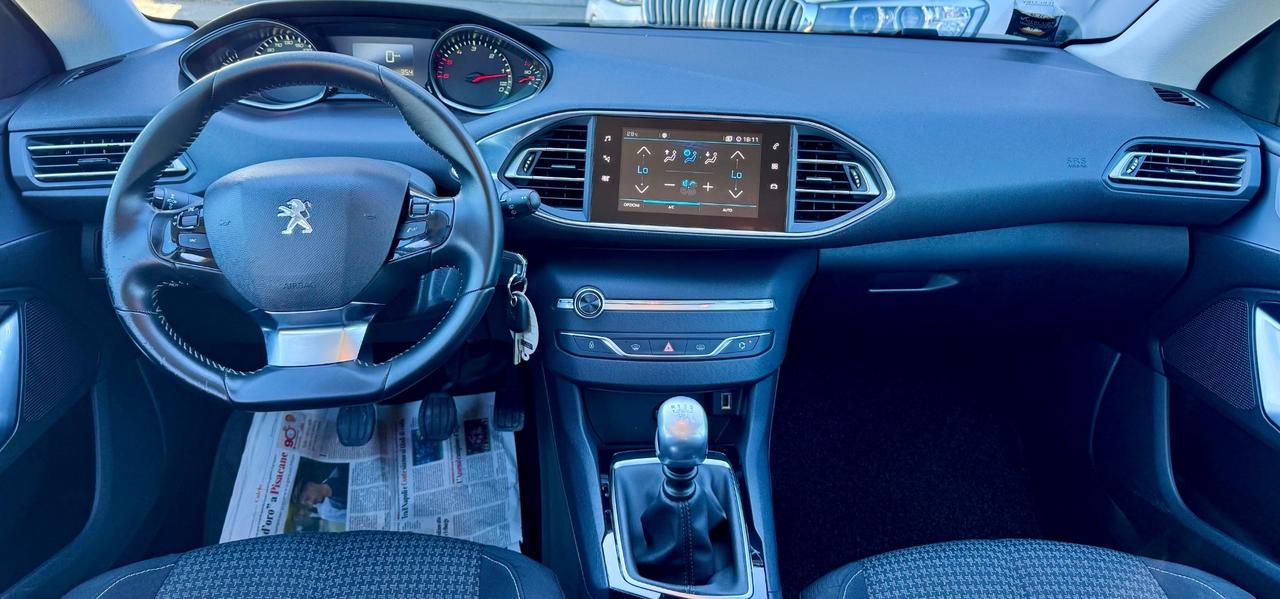 Peugeot 308 BlueHDi 130 S&S SW Tech Edition