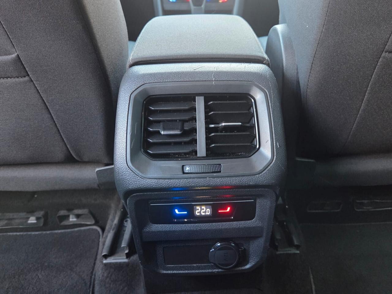 Volkswagen Tiguan 2.0 TDI SRC 122 CV