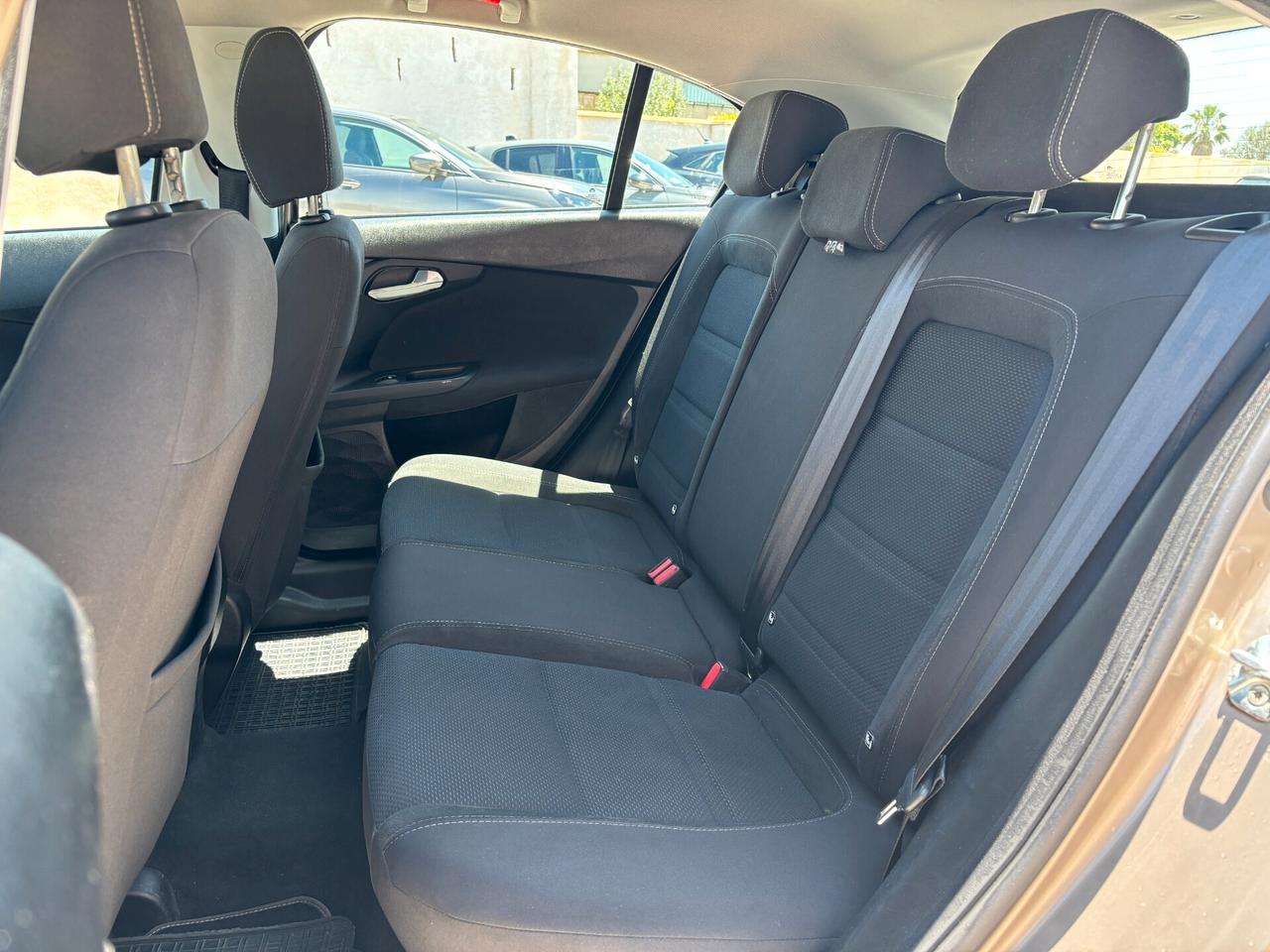 FIAT TIPO 1.3 MJT 95CV LOUNGE 2019