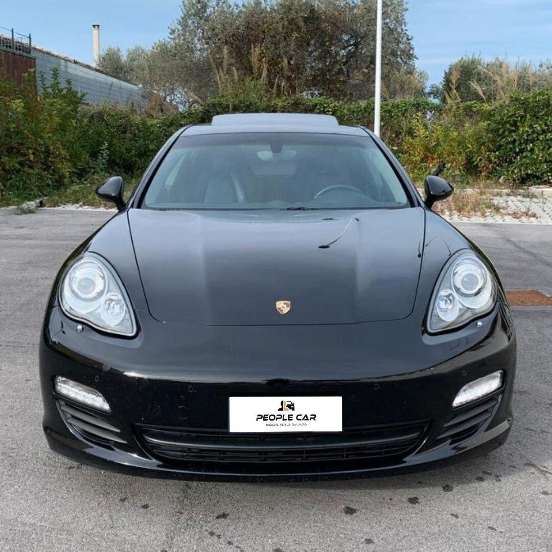Porsche Panamera 3.0 Diesel **LEGGI INFO**