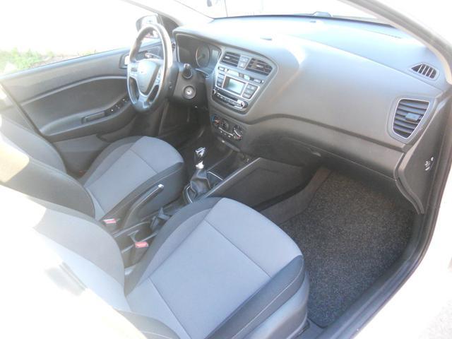 HYUNDAI i20 1.2 84 CV 5 porte Econext Comfort