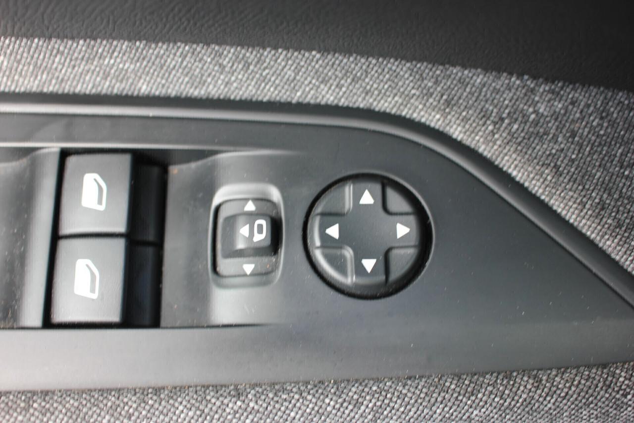 Peugeot 5008 1.5 hdi 130 CV EAT8 *PREZZO VERO* 7 POSTI UNIPRO