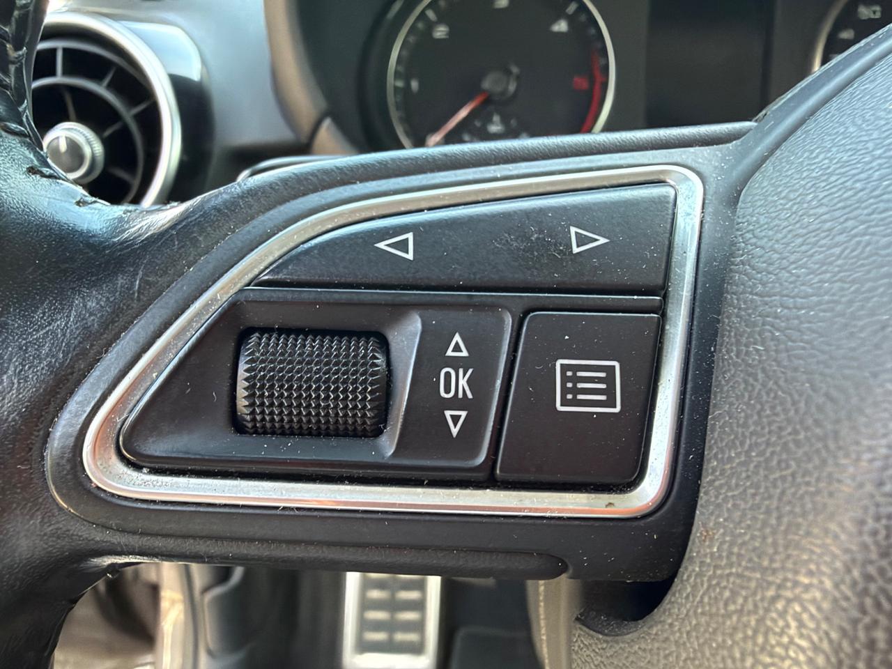Audi A1 SPB 1.6 TDI 116 CV S tronic Admired