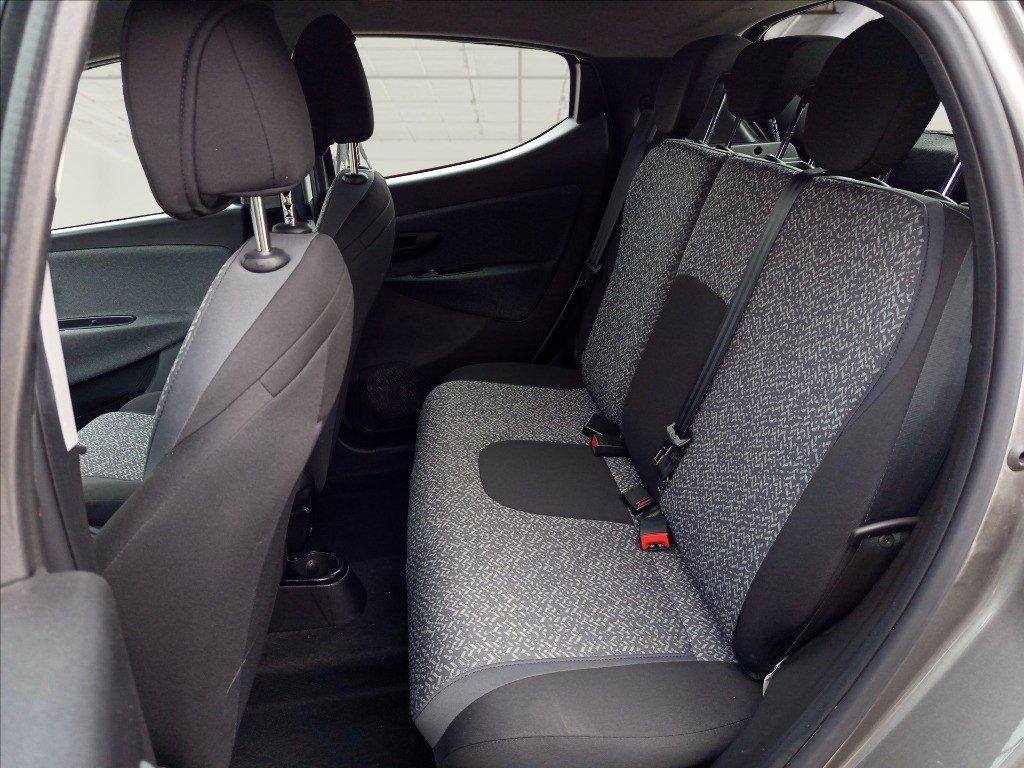 LANCIA Ypsilon 1.0 firefly hybrid Silver Plus s&s 70cv del 2023