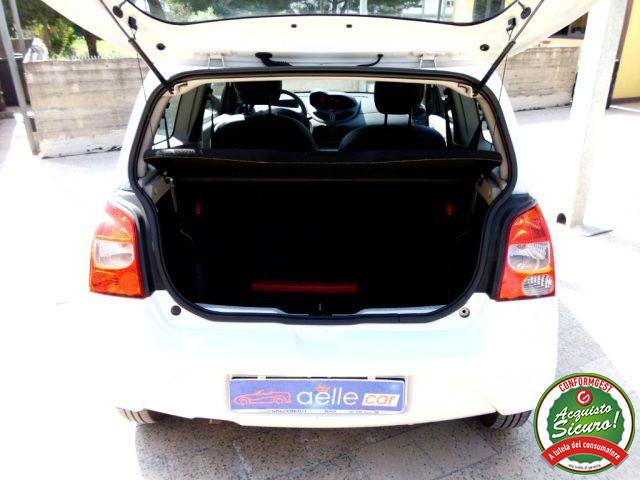 RENAULT Twingo 1.2 8V Sport & Sound
