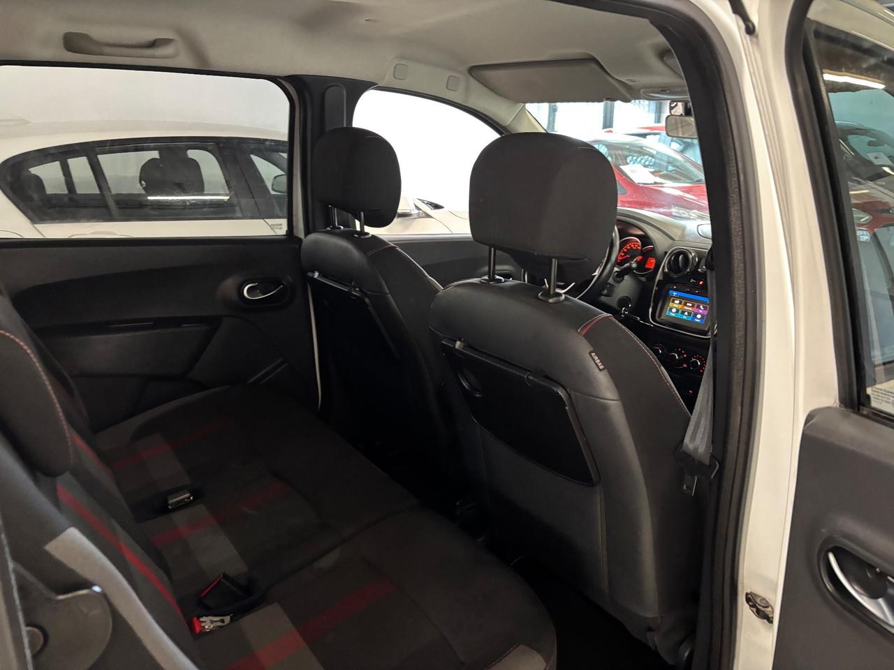 Dacia Lodgy Stepway 1.5 dci | 7 POSTI |