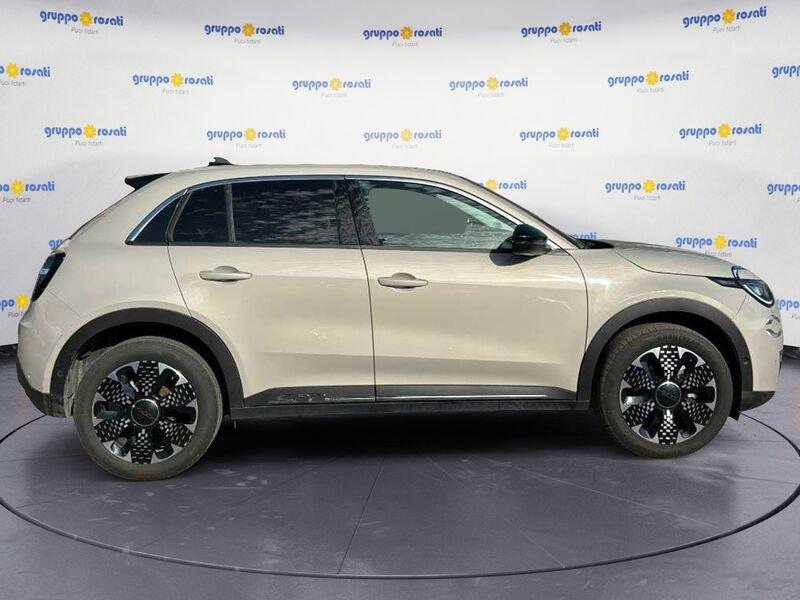 FIAT 600 (2023-->) Hybrid DCT MHEV La Prima