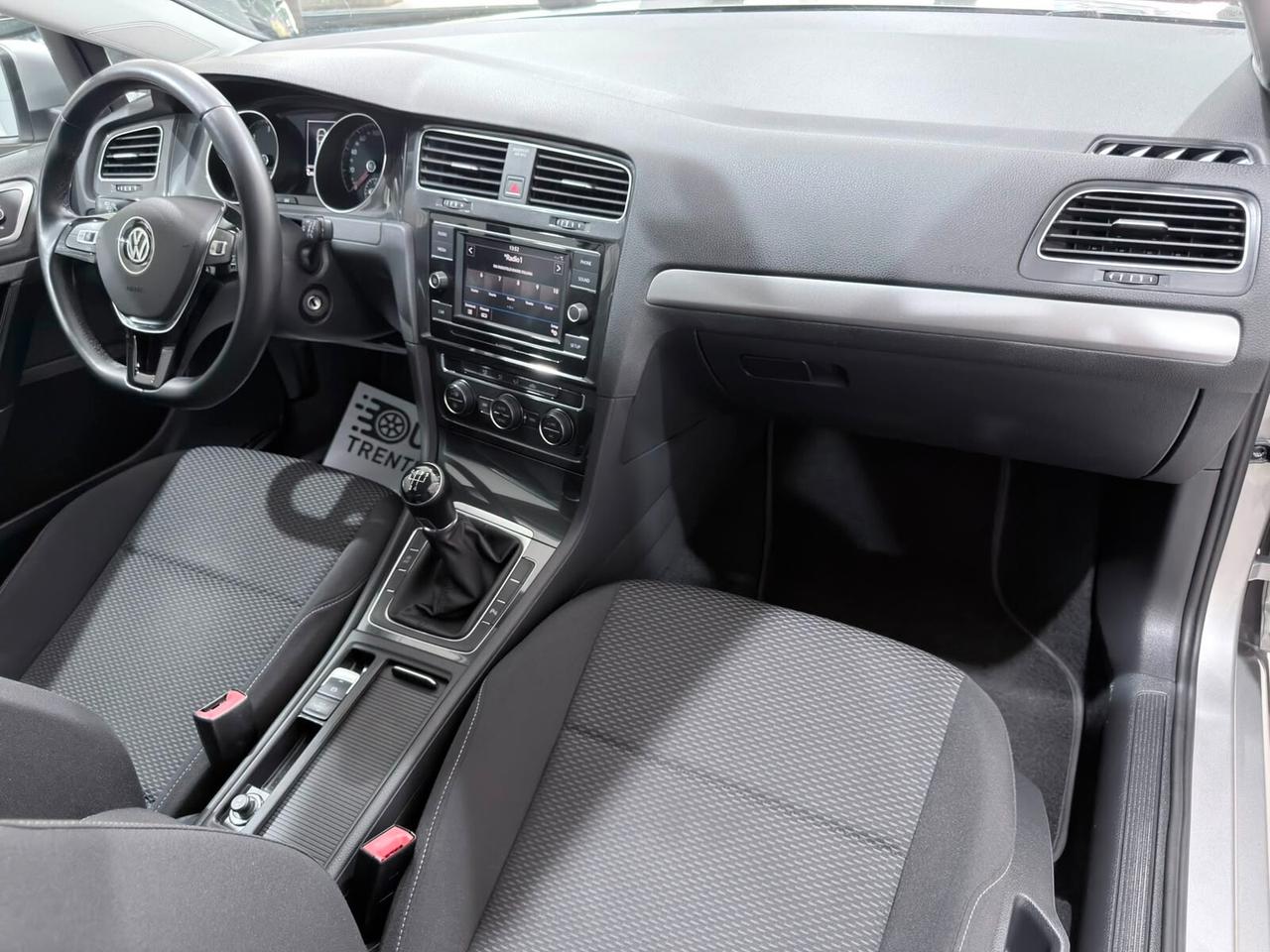 VOLKSWAGEN GOLF 1.6TDI 115CV 5P 2019