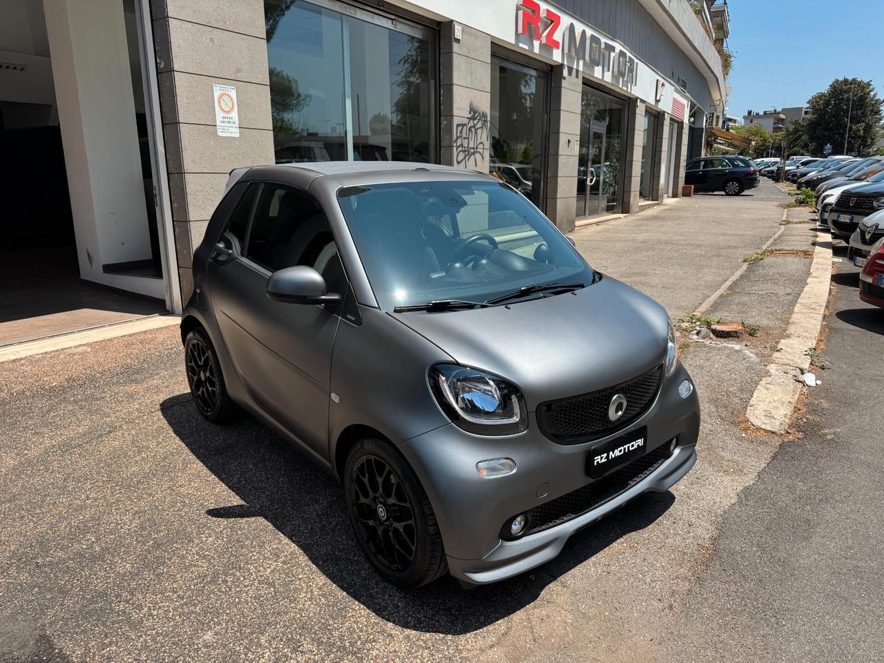 Smart ForTwo 70 1.0 twinamic cabrio Suitegrey Grey-NAVI-LED-ITALIANA-TAGLIANDI MERCEDES