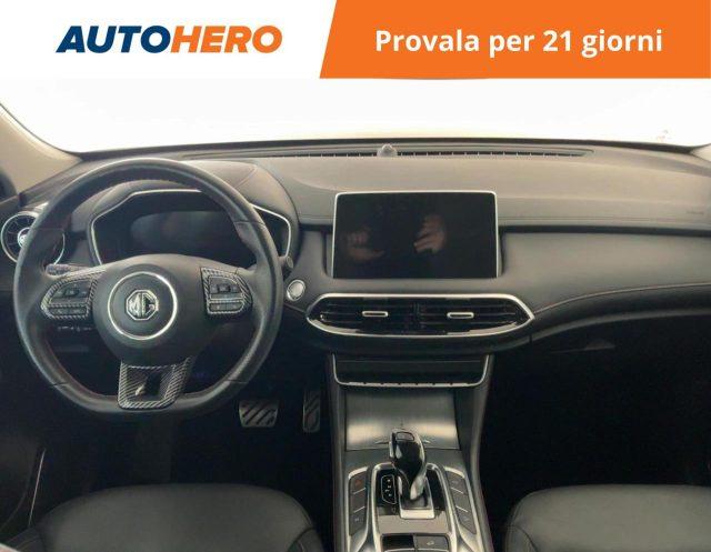 MG EHS Plug-in Hybrid Luxury