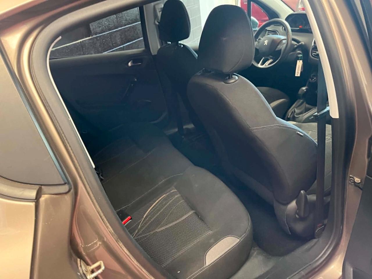 Peugeot 208 1.2 VTi 82 CV 5 porte Allure imm. 2013
