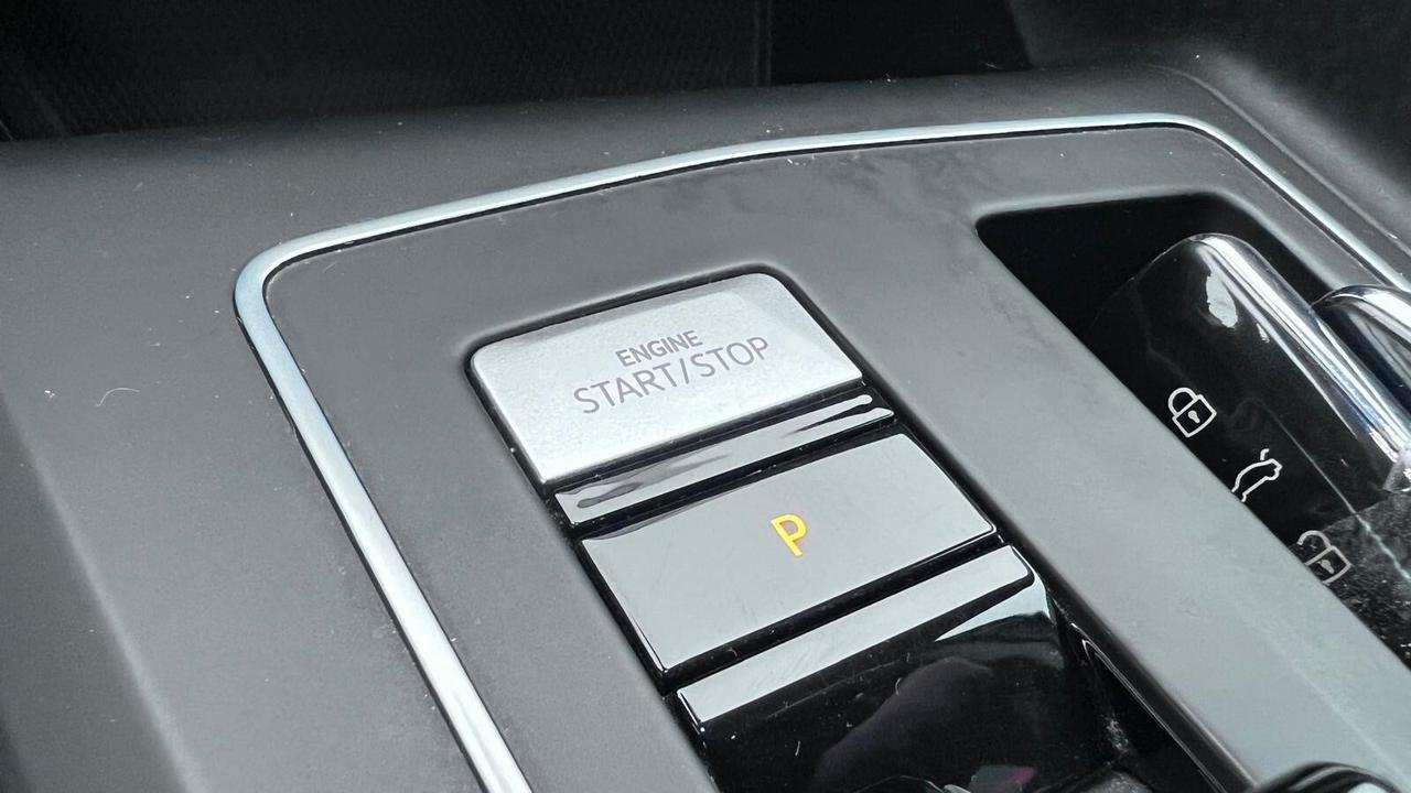 Volkswagen Golf 2.0 TDI DSG 5p. Executive BlueMotion Technology